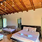 فيلة Vista Del Mar Mansion Himare Fshat