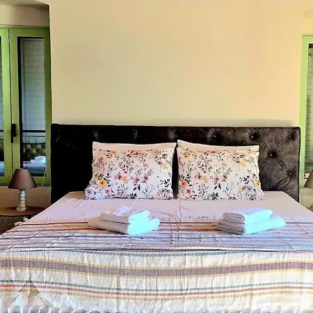 Vista Del Mar Mansion * Himare Fshat